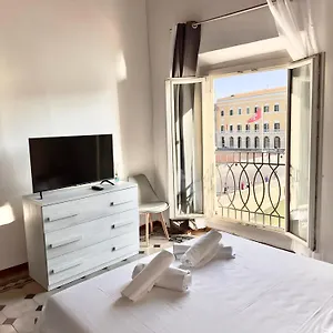 Guest house Lungarno Italy